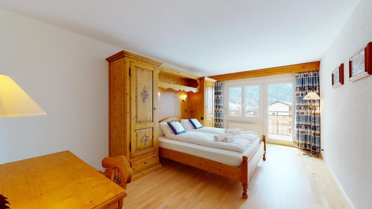 Gonenstein Residence In Leukerbad, Entire Apartment/Studio With Balcony Exterior foto