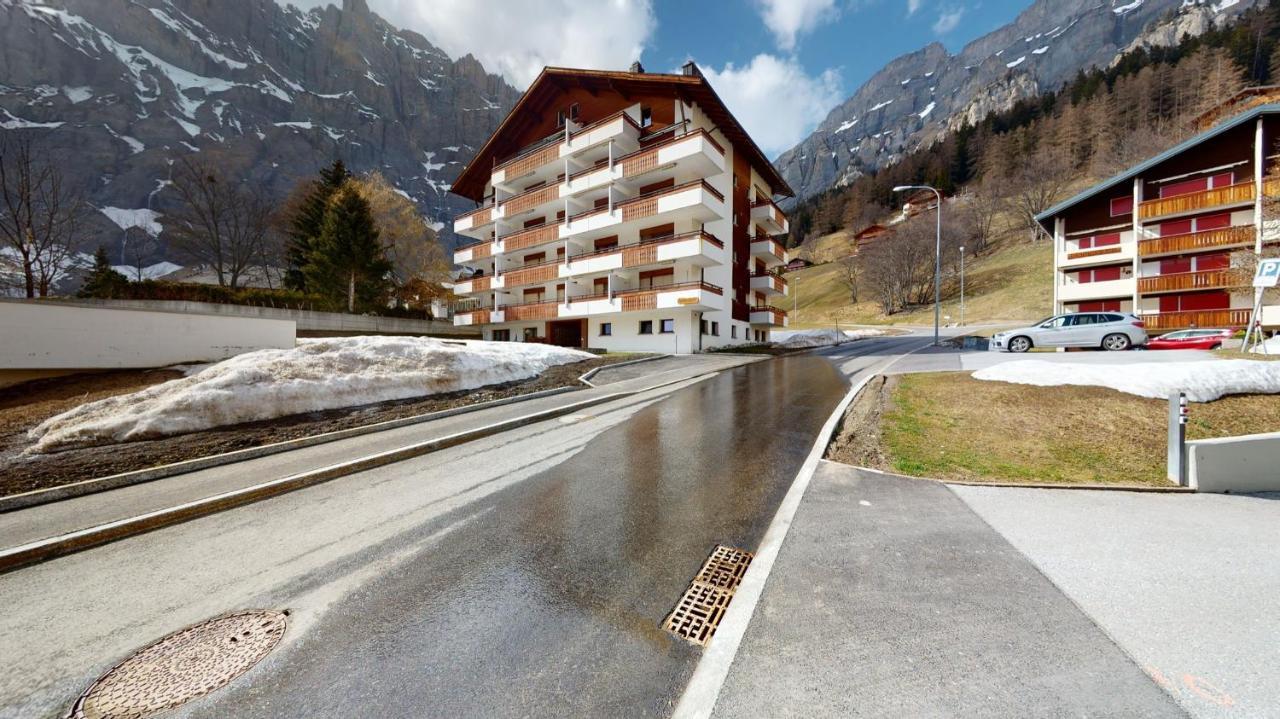 Gonenstein Residence In Leukerbad, Entire Apartment/Studio With Balcony Exterior foto